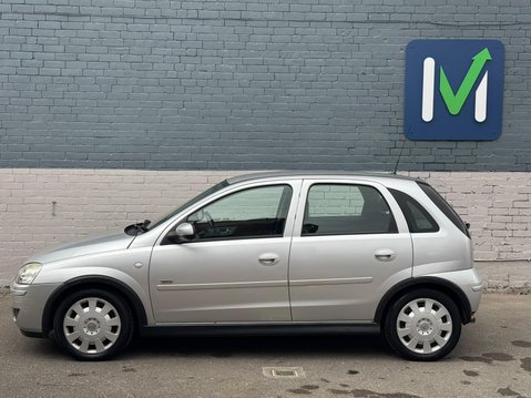 Vauxhall Corsa 1.2i 16v Design 5dr (a/c) 5
