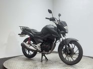 Honda CB GLR 125 2017 GOOD RUNNING PROJECT BIKE SPARES OR REPAIR 125CC 3