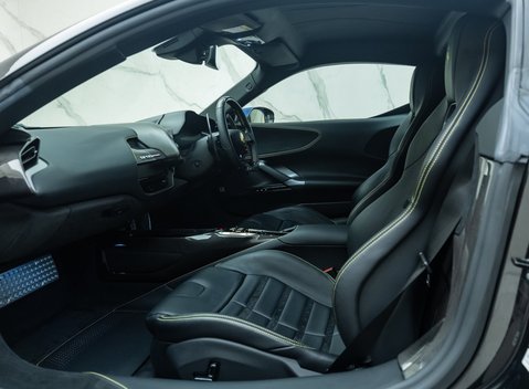 Ferrari SF90 Stradale 17