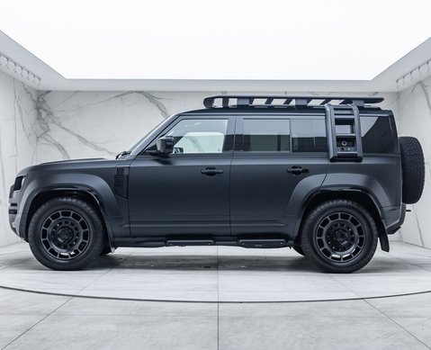 Land Rover Defender 110 OCTA Black 