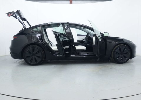 Tesla Model 3 (Dual Motor) Long Range Saloon 4dr Electric Auto 4WDE (306 ps) 57
