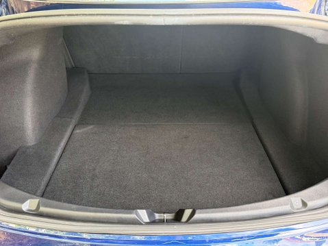 Tesla Model 3 Model 3 Long Range AWD 4WD 4dr 30