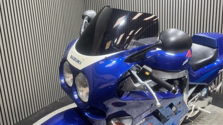 Suzuki GSXR GSXR750 1989 SLINGSHOT LIGHT RUNNING PROJECT CLASSIC SPORT BIKE 19