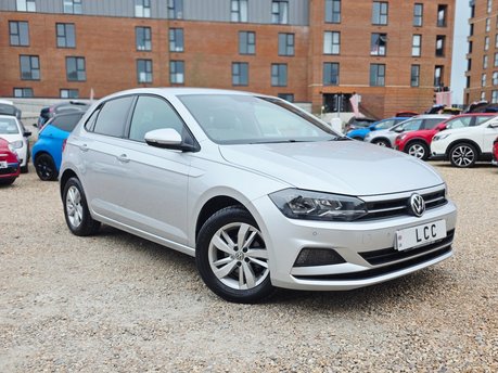 Volkswagen Polo SE EVO.. 5 SERVICES.. INSURANCE GROUP.. STUNNING EXAMPLE