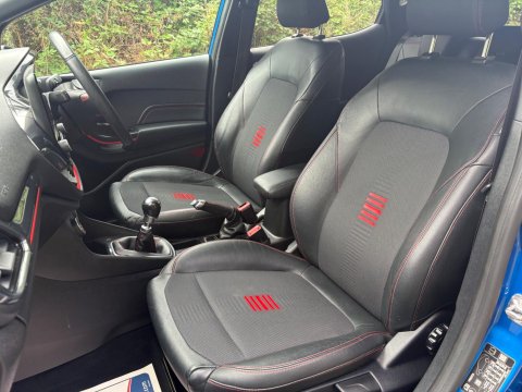 Ford Fiesta ST-LINE X 3