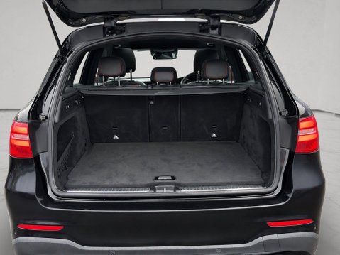 Mercedes-Benz GLC AMG GLC 43 4MATIC PREMIUM PLUS 27