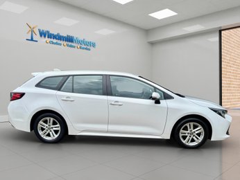 Toyota Corolla 1.8 VVT-h Icon Touring Sports CVT Euro 6 (s/s) 5dr