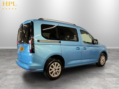 Ford Tourneo Connect 2.0 EcoBlue Titanium MPV 5dr Diesel Manual Euro 6 (s/s) (122 ps) 7