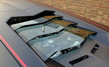 Lamborghini Aventador LP 700-4 Pirelli Edition 9