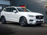 Volvo XC60 2.0 XC60 Momentum B4 MHEV AWD Auto 4WD 5dr 1