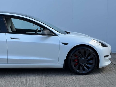 Tesla Model 3 Model 3 Performance AWD 4WD 4dr 14