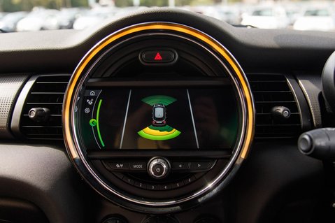 Mini Hatch COOPER 23