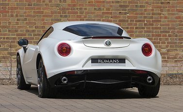 Alfa Romeo 4C Launch Edition 6