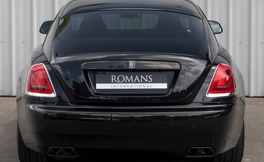 Rolls-Royce Wraith Black Badge 5