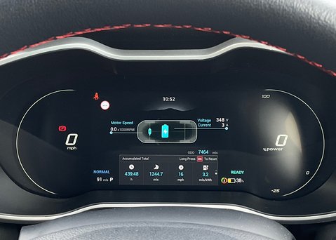 MG ZS EV 72KWH TROPHY 25