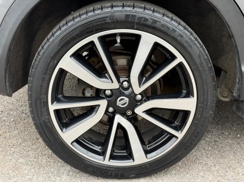 Nissan Qashqai 1.5 dCi Tekna 2WD Euro 5 (s/s) 5dr 41