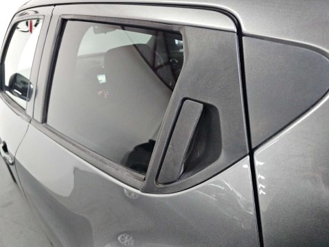 Nissan Juke 1.2 Juke N-Connecta DiG-T 5dr 96