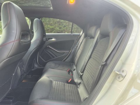 Mercedes-Benz A Class 1.6 A200 AMG Line (Premium Plus) Hatchback 5dr Petrol 7G-DCT Euro 6 (s/s) ( 27