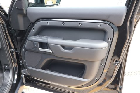 Land Rover Defender 110 2026 HARD TOP X-DYNAMIC HSE D350 STYLED BY SEEKER WITH PPF AND REAR SEATS  20