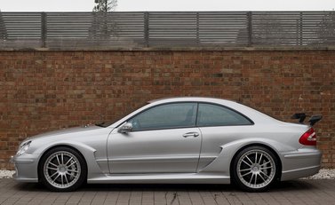 Mercedes-Benz CLK DTM AMG 2