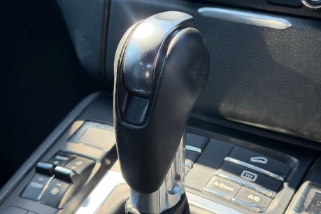 Porsche Macan 3.0 TD V6 S SUV 5dr Diesel PDK 4WD Euro 6 (s/s) (258 ps) 59