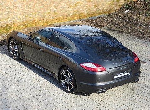 Porsche Panamera Turbo S 7