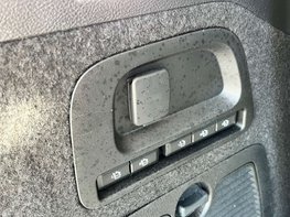 Ford Galaxy 2.5 Galaxy Titanium HEV CVT 5dr 78
