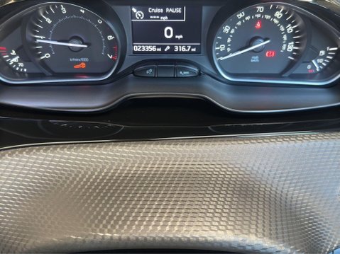 Peugeot 208 1.2 PureTech Tech Edition Euro 6 (s/s) 5dr 18
