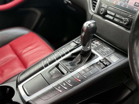 Porsche Macan 3.0 Macan S D Semi-Auto 4WD 5dr 58