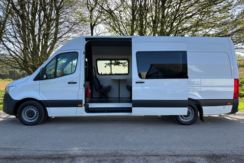 Mercedes-Benz Sprinter 315 Cdi L3 H2 Progressive Welfare / Mess Unit with Toilet 8