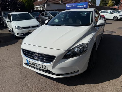 Volvo V40 1.6 T3 SE Euro 5 (s/s) 5dr 9