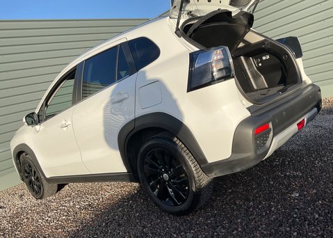 Suzuki S-Cross MOTION BOOSTERJET MHEV 21