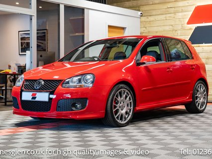 Volkswagen Golf 2.0 Golf GTi Edition 30 230 5dr