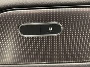 Mercedes-Benz GLA 2.0 GLA200d Sport SUV 5dr Diesel 8G-DCT Euro 6 (s/s) (150 ps) 23