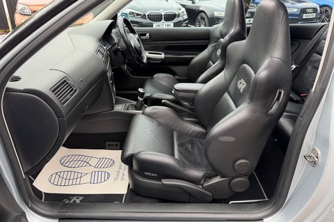 Volkswagen Golf R32 - STUNNING CAR - £15K SPENT ON RECENT RESTO -NEW CLUTCH -NEW MOT 19
