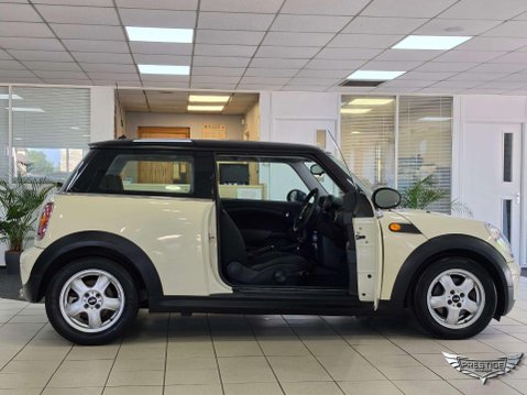 Mini Hatch 1.6 Cooper Steptronic Euro 4 3dr 41