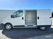 Renault Trafic SL27 115ps dCi Panel Van - Low Miles 9