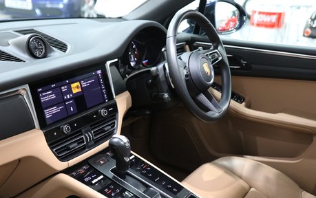 Porsche Macan PDK - Panoramic Roof / RS Spyder Alloys - Full Porsche Service History 7