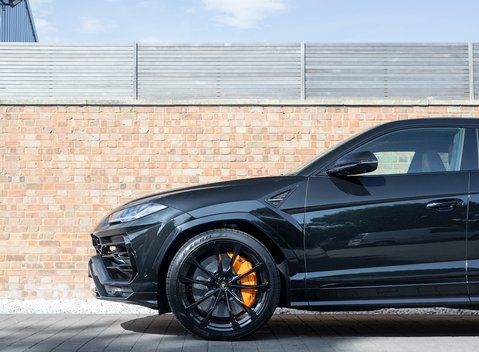 Lamborghini Urus 27