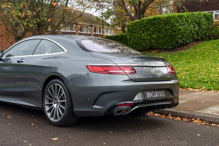 Mercedes-Benz S Class S560 AMG Line Premium 12