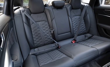 Audi RS6 Avant Vorsprung 14