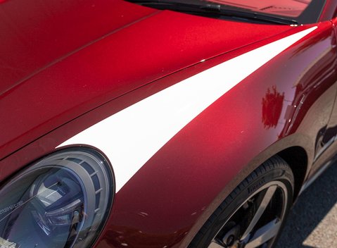 Porsche 911 (992) Targa 4S Heritage Design Edition 30