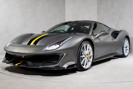 Ferrari 488 Pista WARRANTY. HISTORIC PAINTWORK. CARBON FIBRE INT & EXT. LIFT. CARPLAY. 3