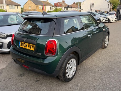 Mini Hatch ONE 6