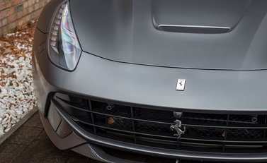 Ferrari F12 Berlinetta 22