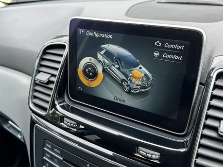 Mercedes-Benz GLE GLE 250 D 4MATIC AMG LINE 71