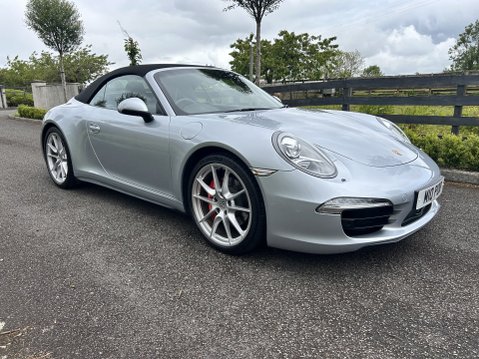Porsche 911 CARRERA 4S PDK 5