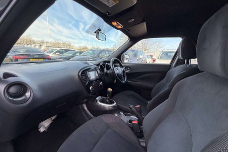 Nissan Juke 1.5 dCi 8v Acenta Premium SUV 5dr Diesel Manual Euro 5 (s/s) (110 ps) 35