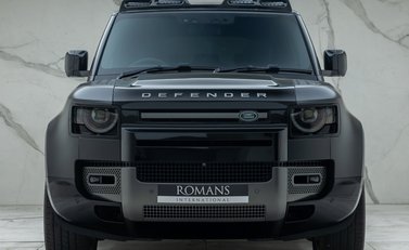 Land Rover Defender 90 V8 CARPATHIAN EDITION 7