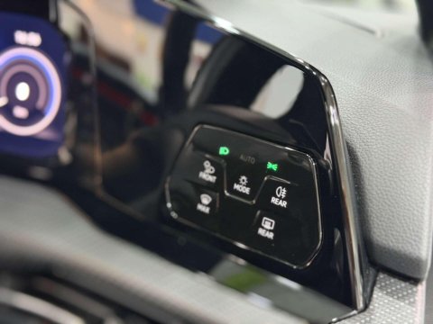 Volkswagen Golf 2.0 TSI R Hatchback 5dr Petrol DSG 4Motion Euro 6 (s/s) (320 ps) 20